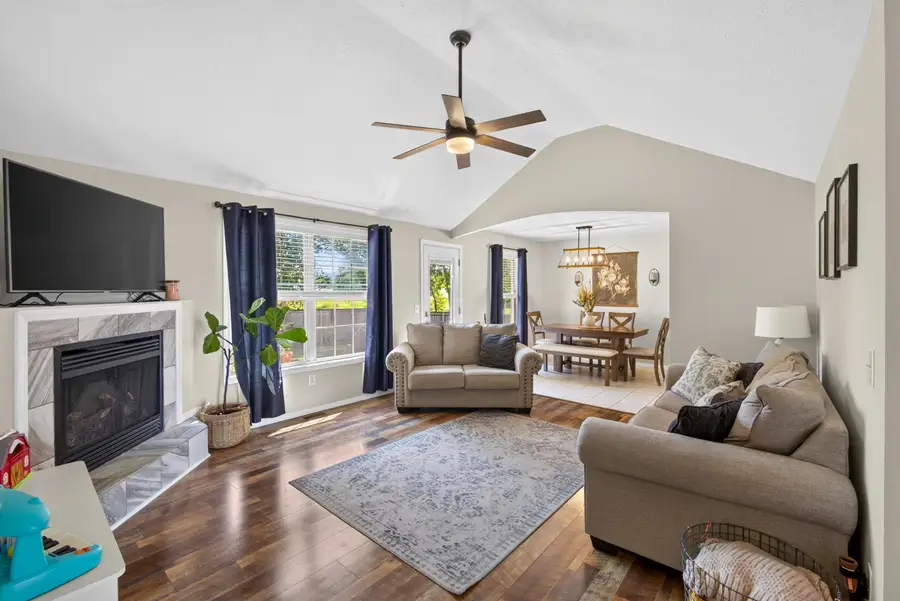 412 E Kay Street, Republic, MO 65738 - #3