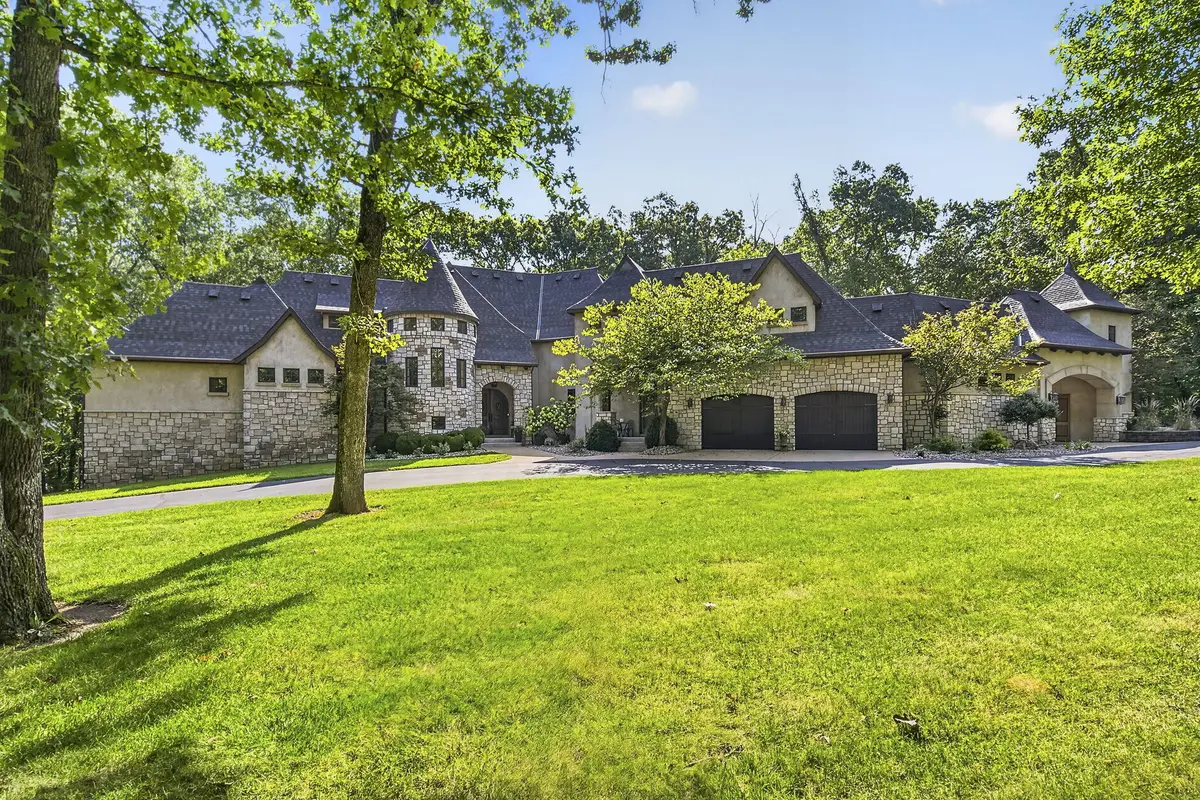 3208 S Thornridge Drive, Springfield, MO 65809 - #1
