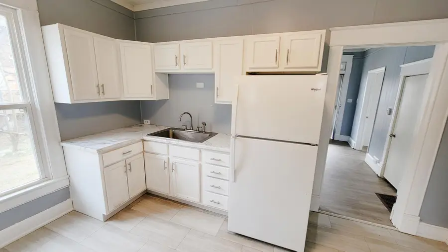 941 W Brower Street, Springfield, MO 65802 - #3