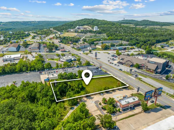 3330 Shepherd Of The Hills Expressway, Branson, MO 65616