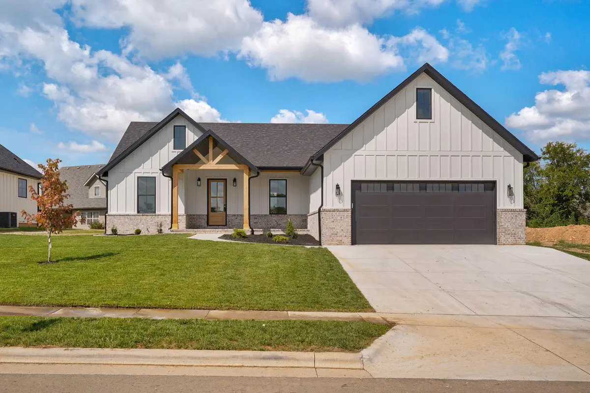 484 Bailiwick Drive, Rogersville, MO 65742 - #1