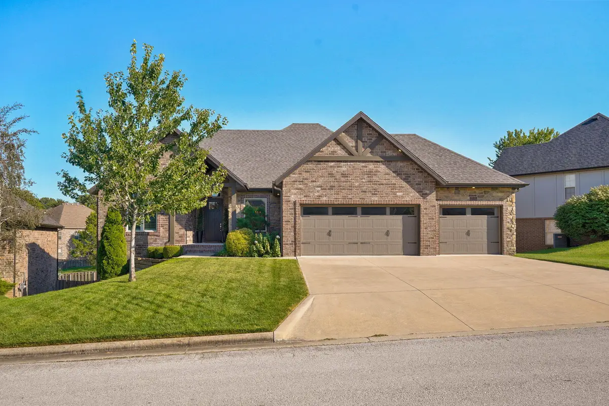 835 E Donegal Circle, Nixa, MO 65714 - #1