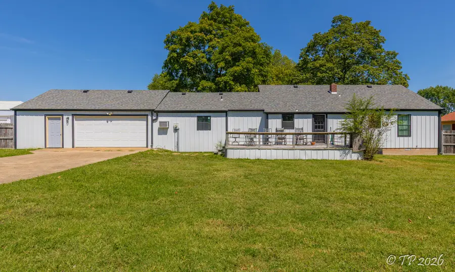 1058 W 3rd Street, West Plains, MO 65775 - #2