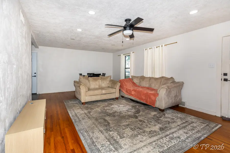 1058 W 3rd Street, West Plains, MO 65775 - #3