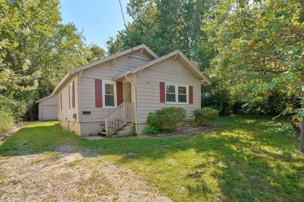 1226 W Kerr Street, Springfield, MO 65803