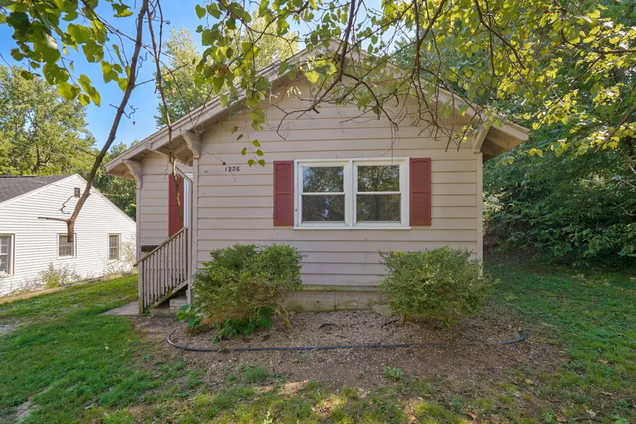 1226 W Kerr Street, Springfield, MO 65803 - #3