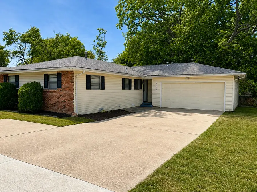 3616 S Connecticut Avenue, Joplin, MO 64804 - #3