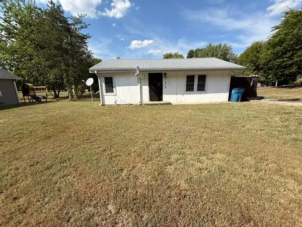 1819 Olive Street, Seneca, MO 64865