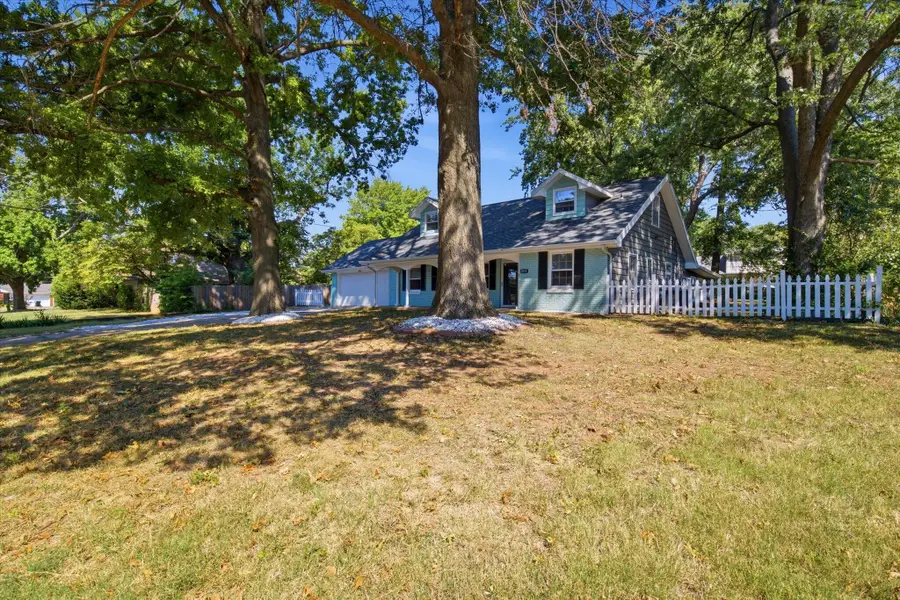 1015 W Downing Street, Springfield, MO 65807 - #3
