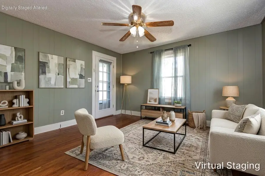 2424 N Broadway Avenue, Springfield, MO 65803 - #2