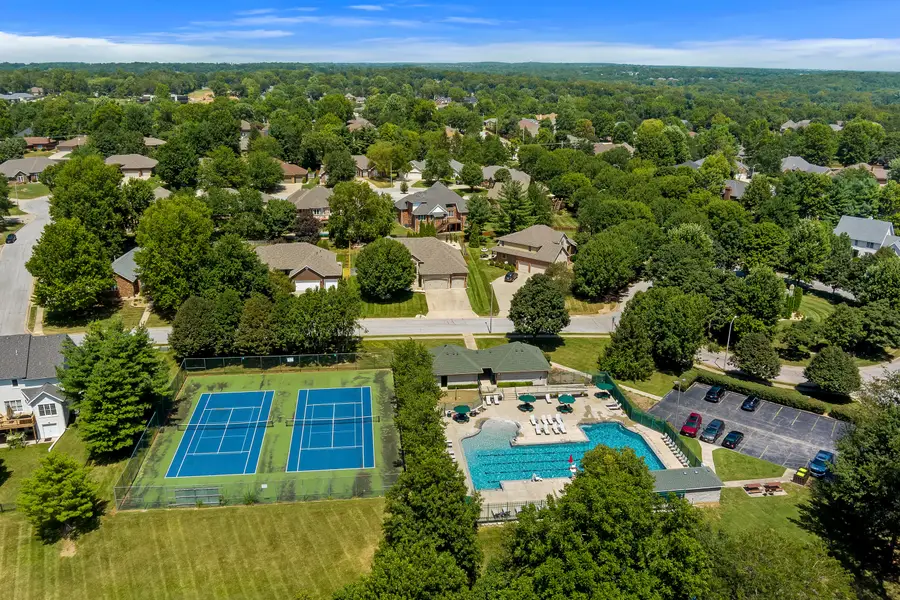 4039 E Melody Lane, Springfield, MO 65809 - #2