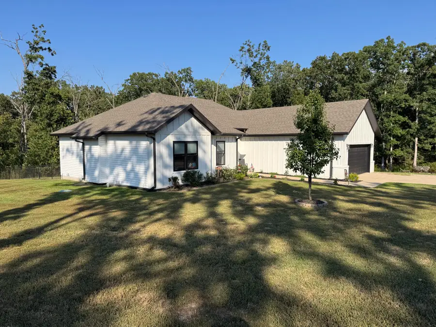 421 Ira Drive, Seymour, MO 65746 - #2