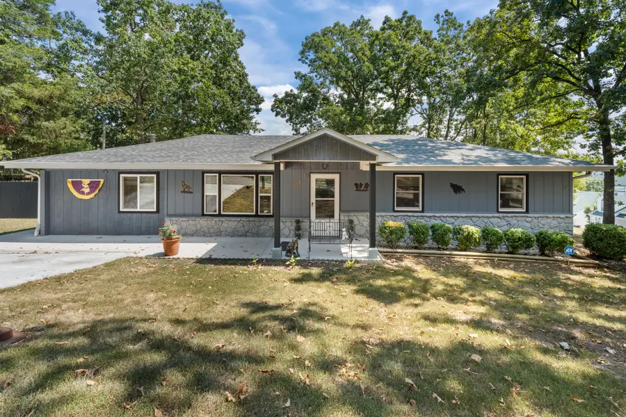 308 Erie Street, Branson, MO 65616 - #2