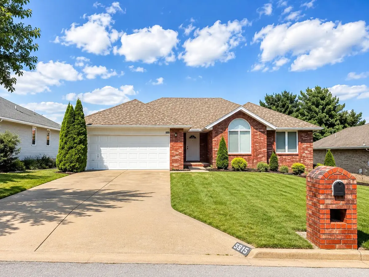 3945 W Cardinal Street, Springfield, MO 65810 - #1
