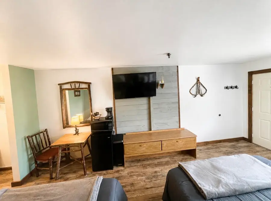 982 Indian Point Road #312, Indian Point, MO 65616 - #3