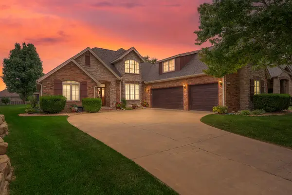 1409 N Wicklow Road, Nixa, MO 65714