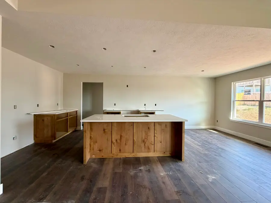 2612 W Pigeon Drive, Ozark, MO 65721 - #2