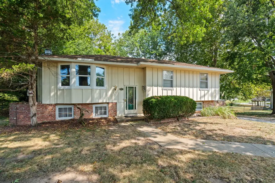 137 E Ritter Street, Republic, MO 65738 - #3