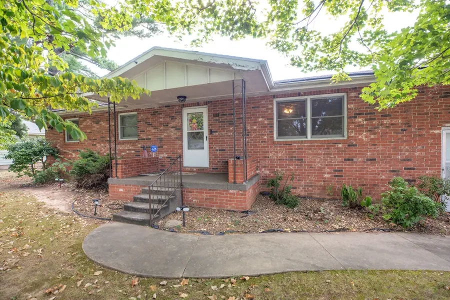 201 Judy Street, Branson, MO 65616 - #2