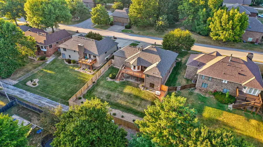 1134 W Pheasant Run Street, Springfield, MO 65810 - #2
