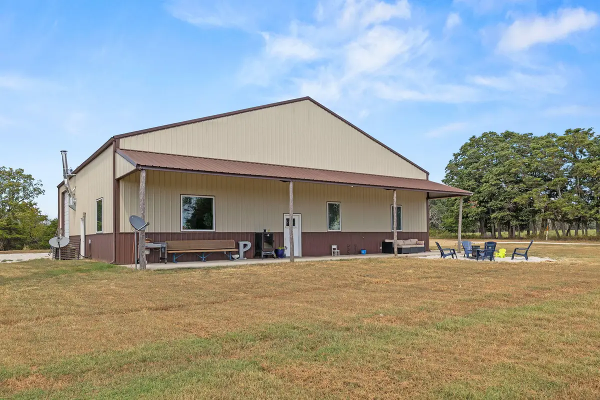 623 E 427th Road, Bolivar, MO 65613 - #1