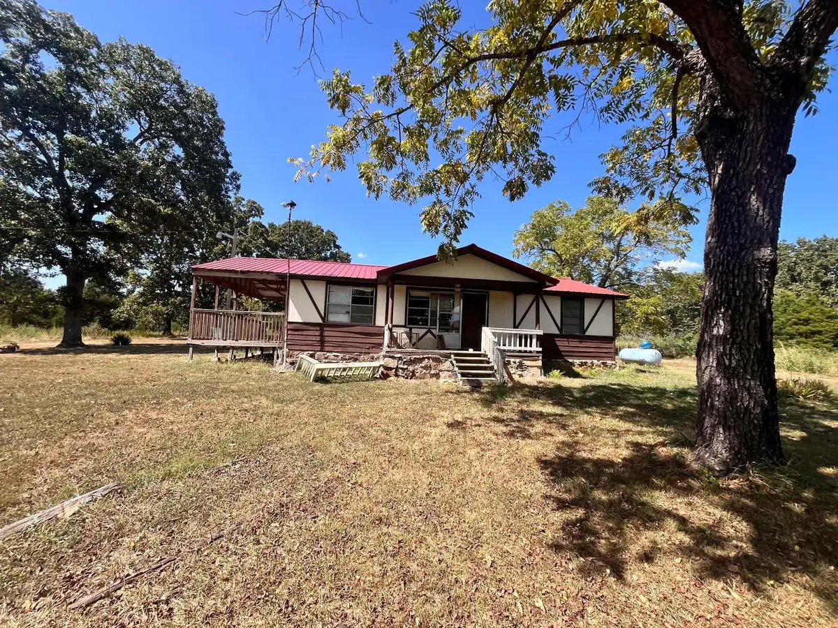 3065 N Camp Creek Road, Mammoth Spring, AR 72554 - #1