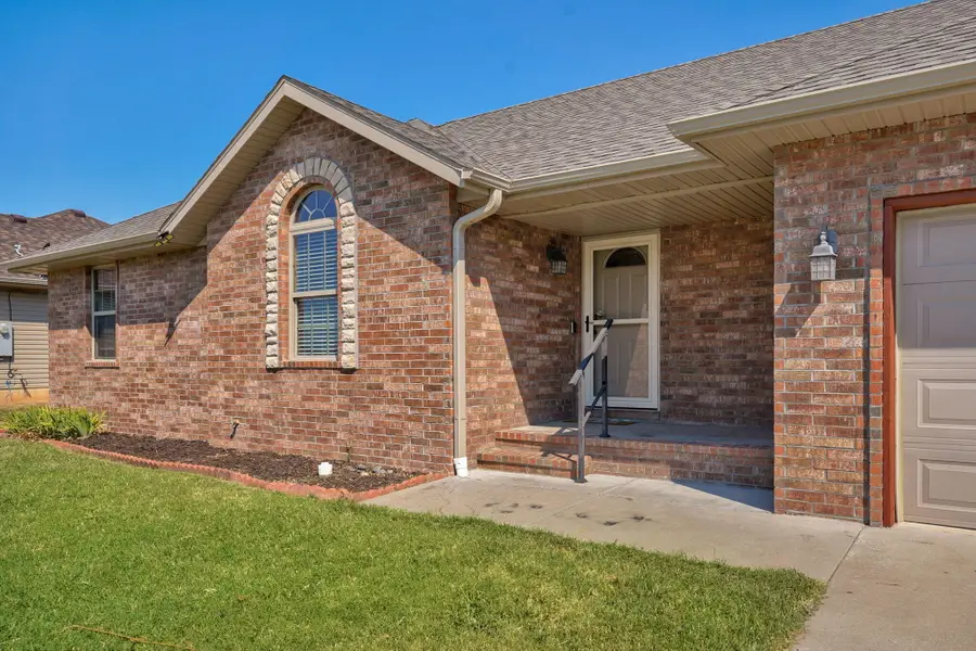 1214 S Sicily Court, Republic, MO 65738 - #3