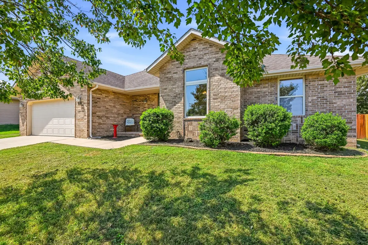 1911 Holly Springs Avenue, Nixa, MO 65714 - #1