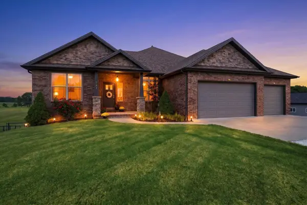 141 Lilac Lane, Clever, MO 65631