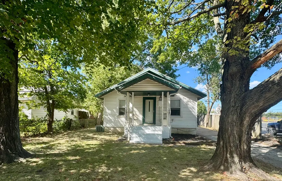 1411 W Lynn Street, Springfield, MO 65802 - #1