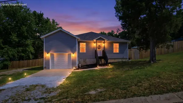 616 E Jordan Street, Mansfield, MO 65704