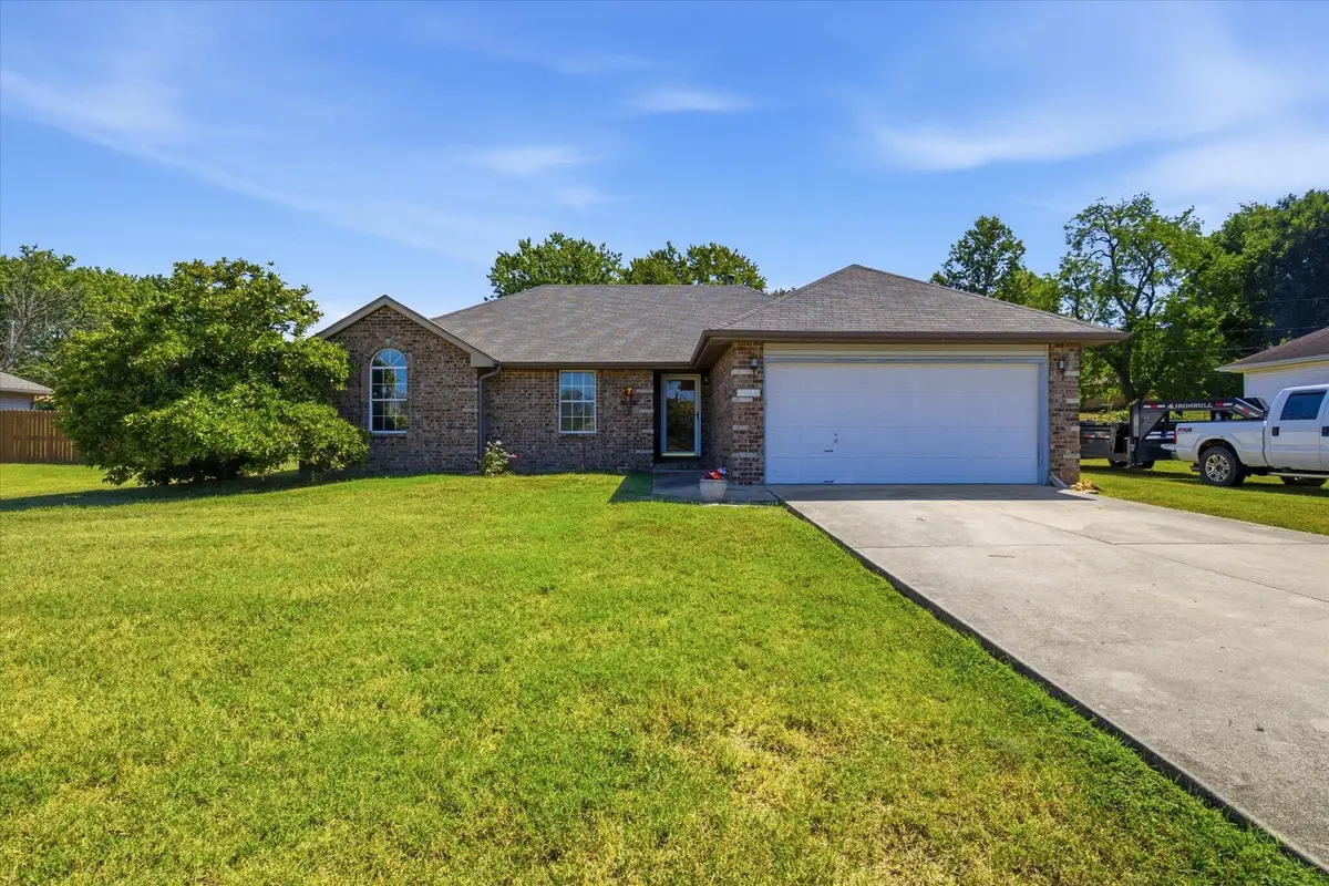 706 State Highway Ab, Willard, MO 65781 - #1