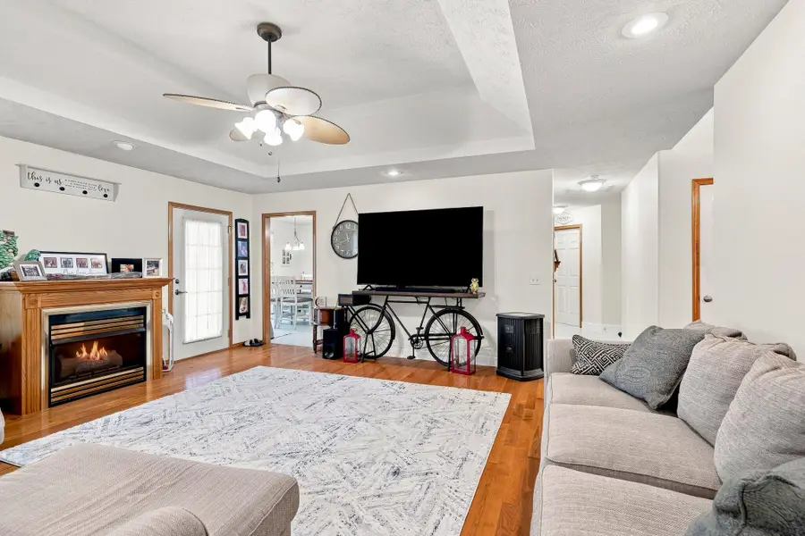 705 W Bryant Street, Nixa, MO 65714 - #2