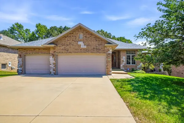 5106 S Burrows Avenue, Springfield, MO 65810