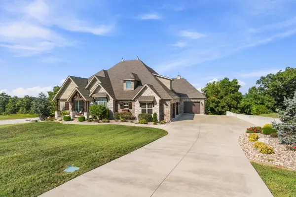 395 Sunset Drive, Saddlebrooke, MO 65630