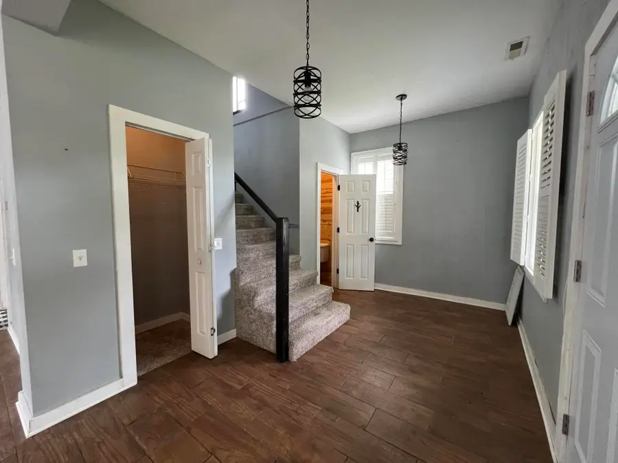 2026 N Franklin Avenue, Springfield, MO 65803 - #2