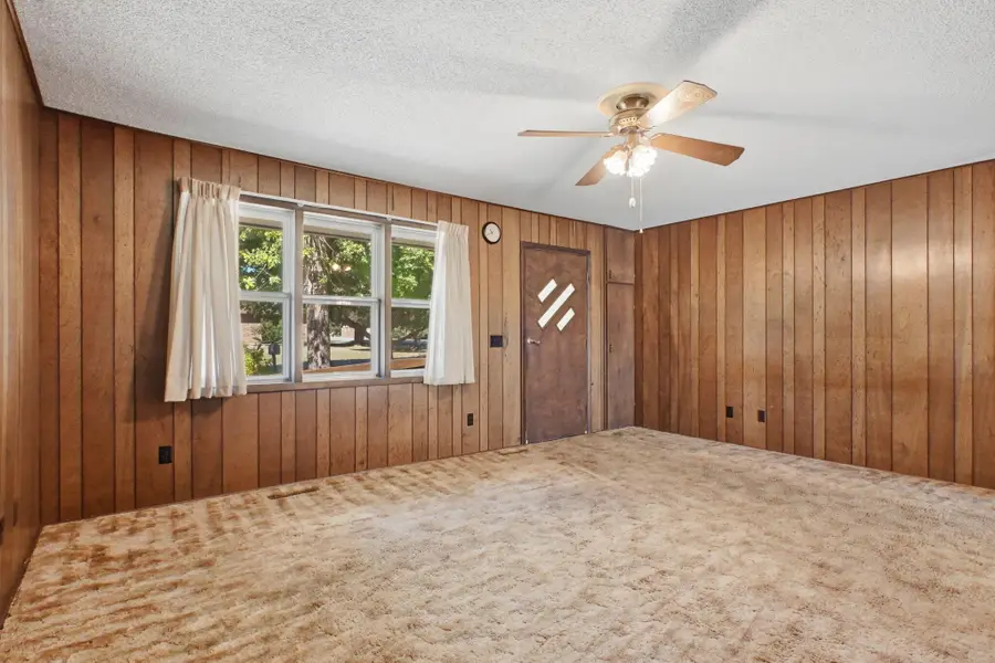 1524 S Clark Avenue, Bolivar, MO 65613 - #3