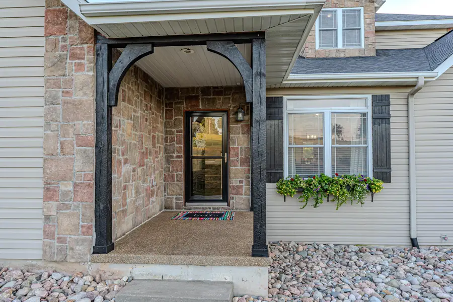 4446 Findley Road, Macomb, MO 65702 - #2