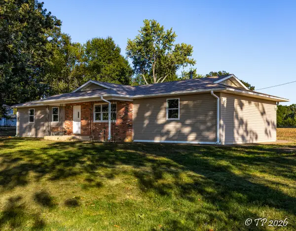 4618 State Rte N, Pomona, MO 65789