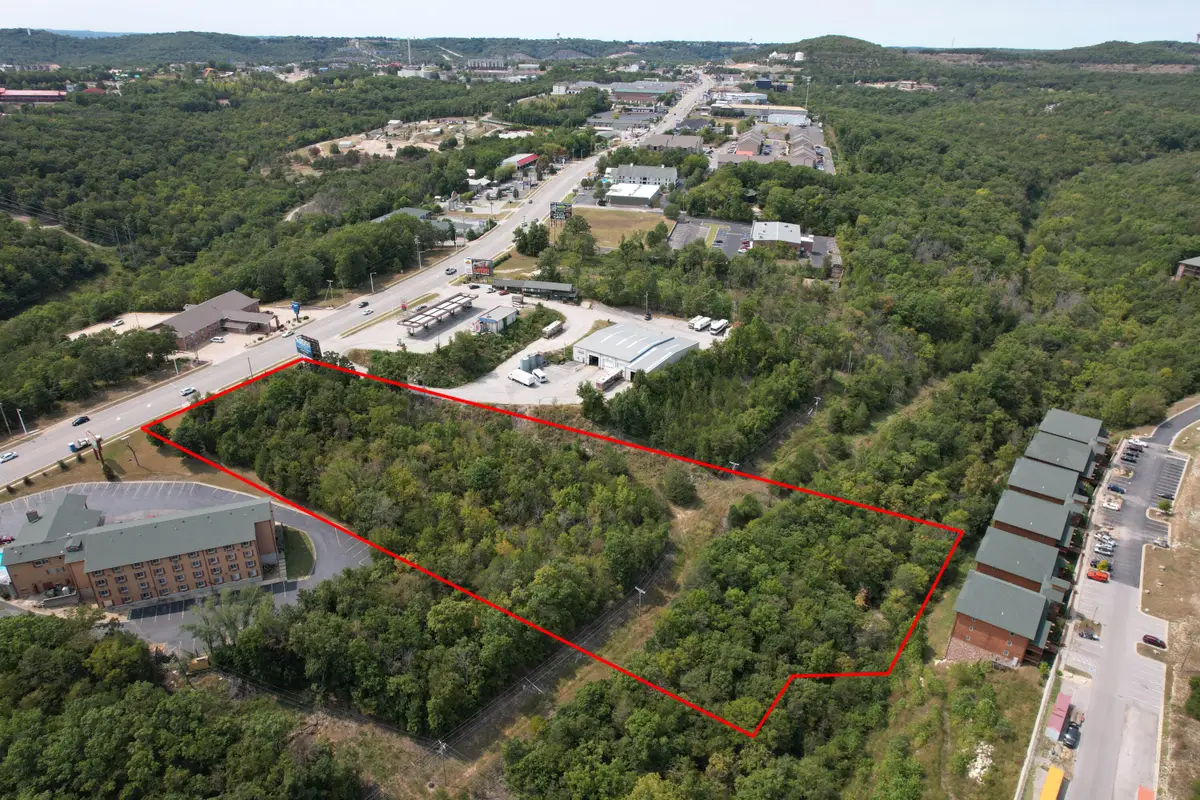 2534 Shepherd Of The Hills Expressway, Branson, MO 65616 - #1