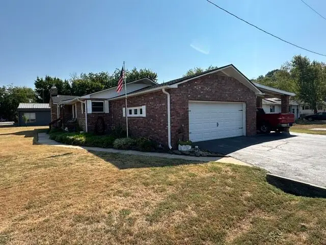 1606 Frisco Street, Seneca, MO 64865 - #3