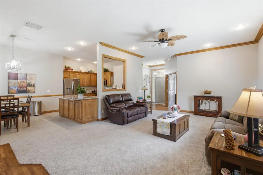 909 E Maplewood Street, Springfield, MO 65807 - #3
