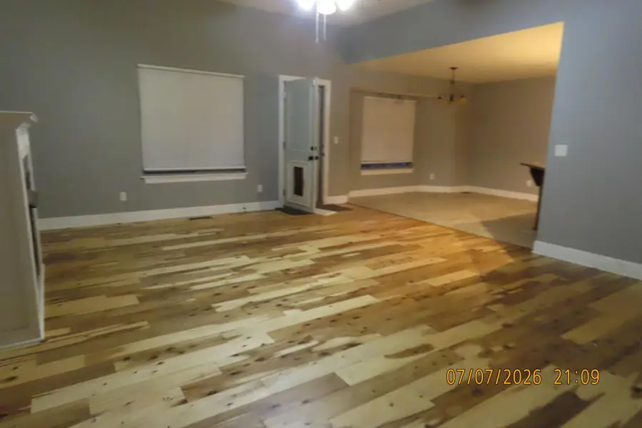 4428 W Cloverleaf Terrace, Battlefield, MO 65619 - #2