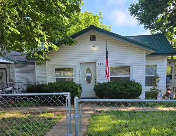 115 5th Street, Taneyville, MO 65759