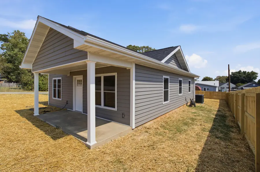 616 Rogers Avenue, Cabool, MO 65689 - #2