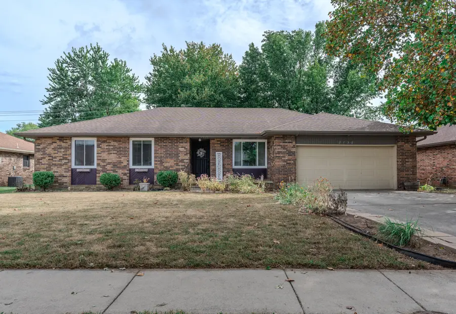 2758 W Swan Street, Springfield, MO 65807 - #2