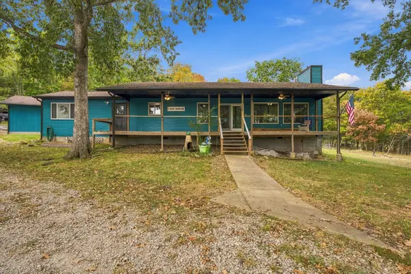 23100 E Mockingbird Drive, Golden, MO 65658
