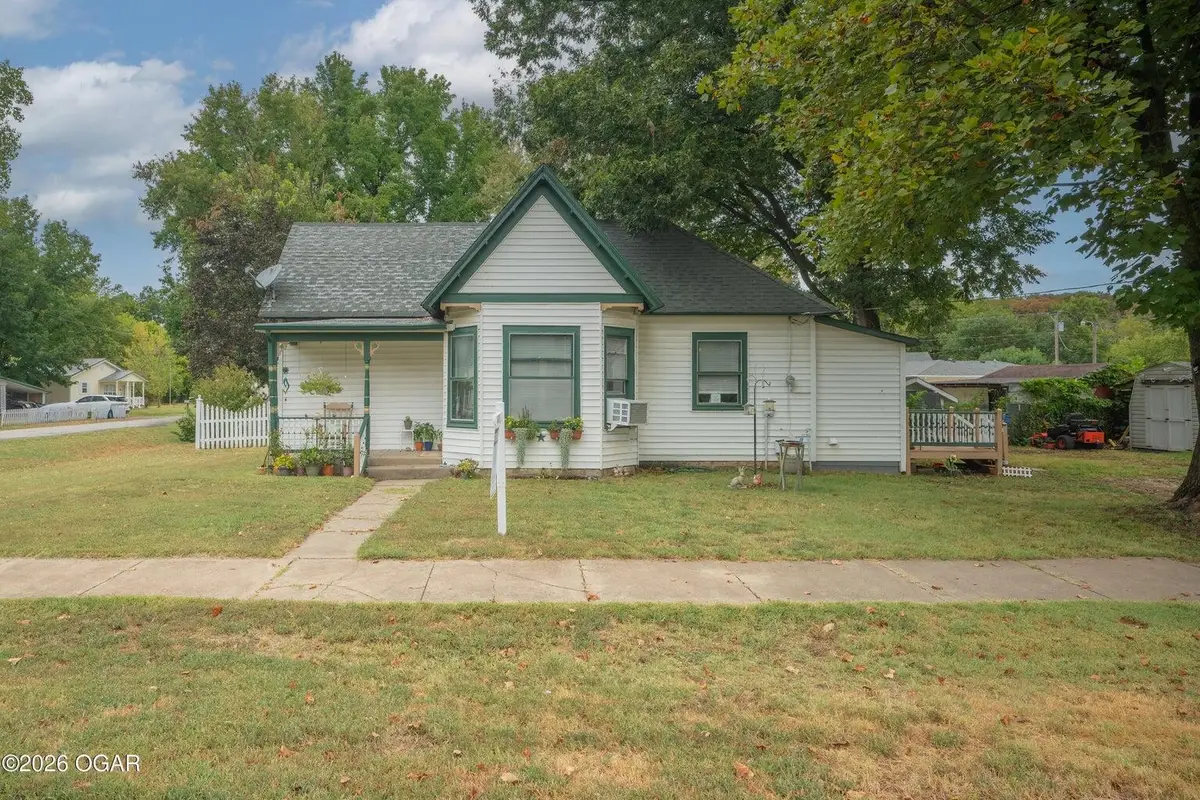 303 Ottawa Street, Seneca, MO 64865 - #1