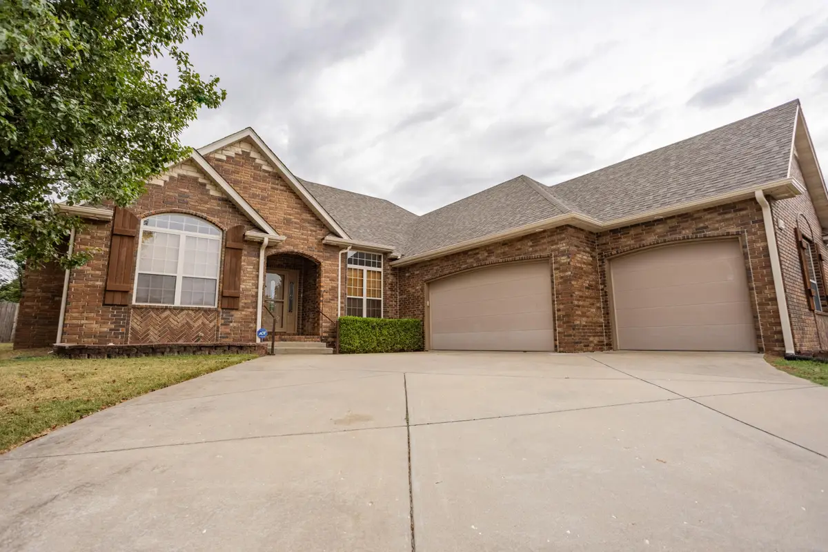 1284 Evington Court, Springfield, MO 65803 - #1