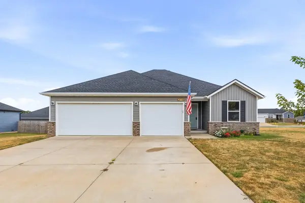 310 W Granada Street, Republic, MO 65738
